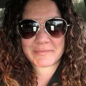 Meet your Posher, Jen